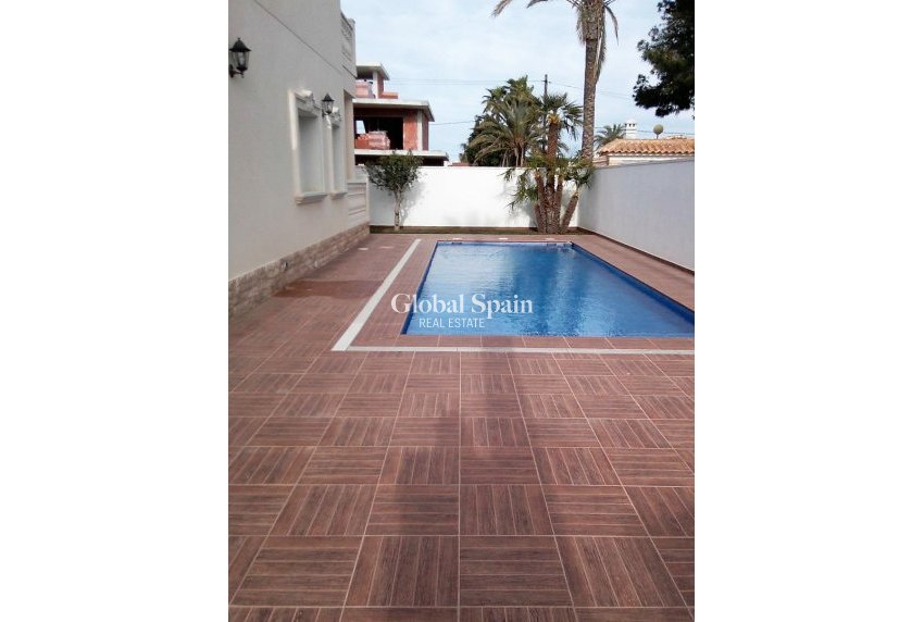 Wiederverkauf - HAUS -
CABO ROIG - Costa Blanca