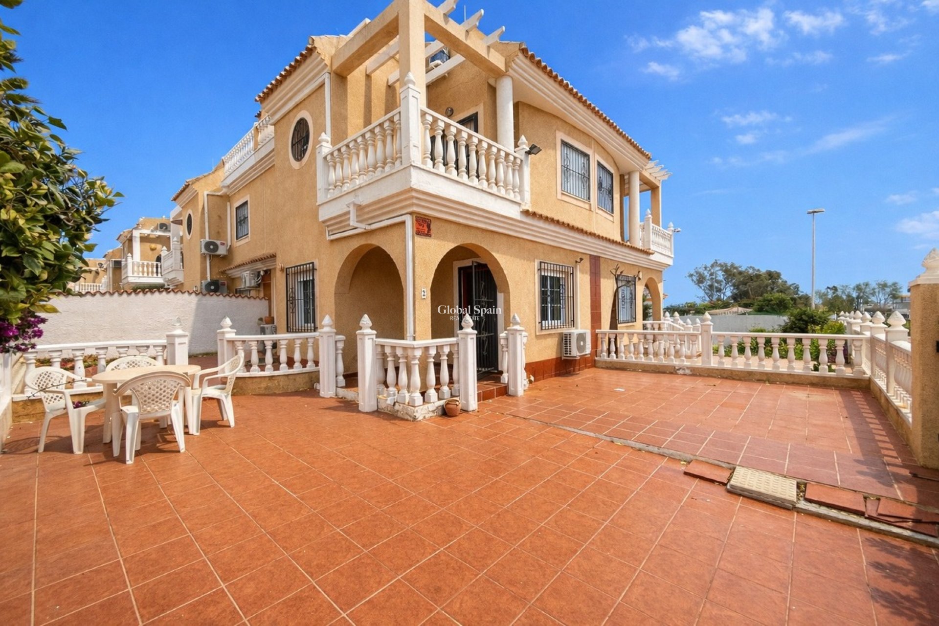 Wiederverkauf - HAUS -
CABO ROIG - Costa Blanca
