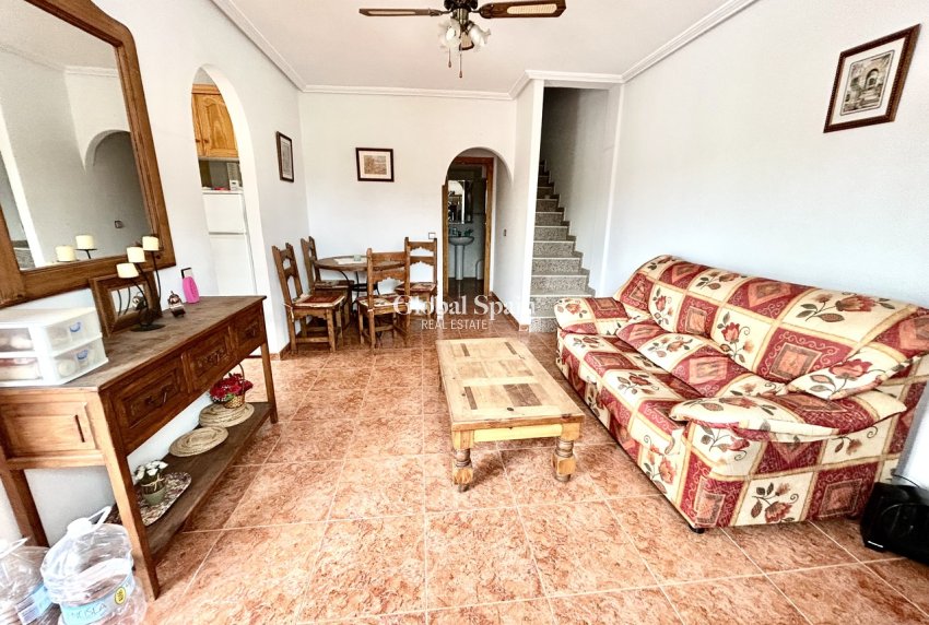 Wiederverkauf - HAUS -
CABO ROIG - Costa Blanca