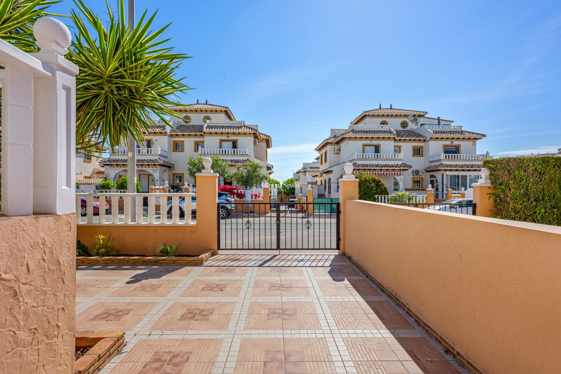 Wiederverkauf - HAUS -
CABO ROIG - Costa Blanca
