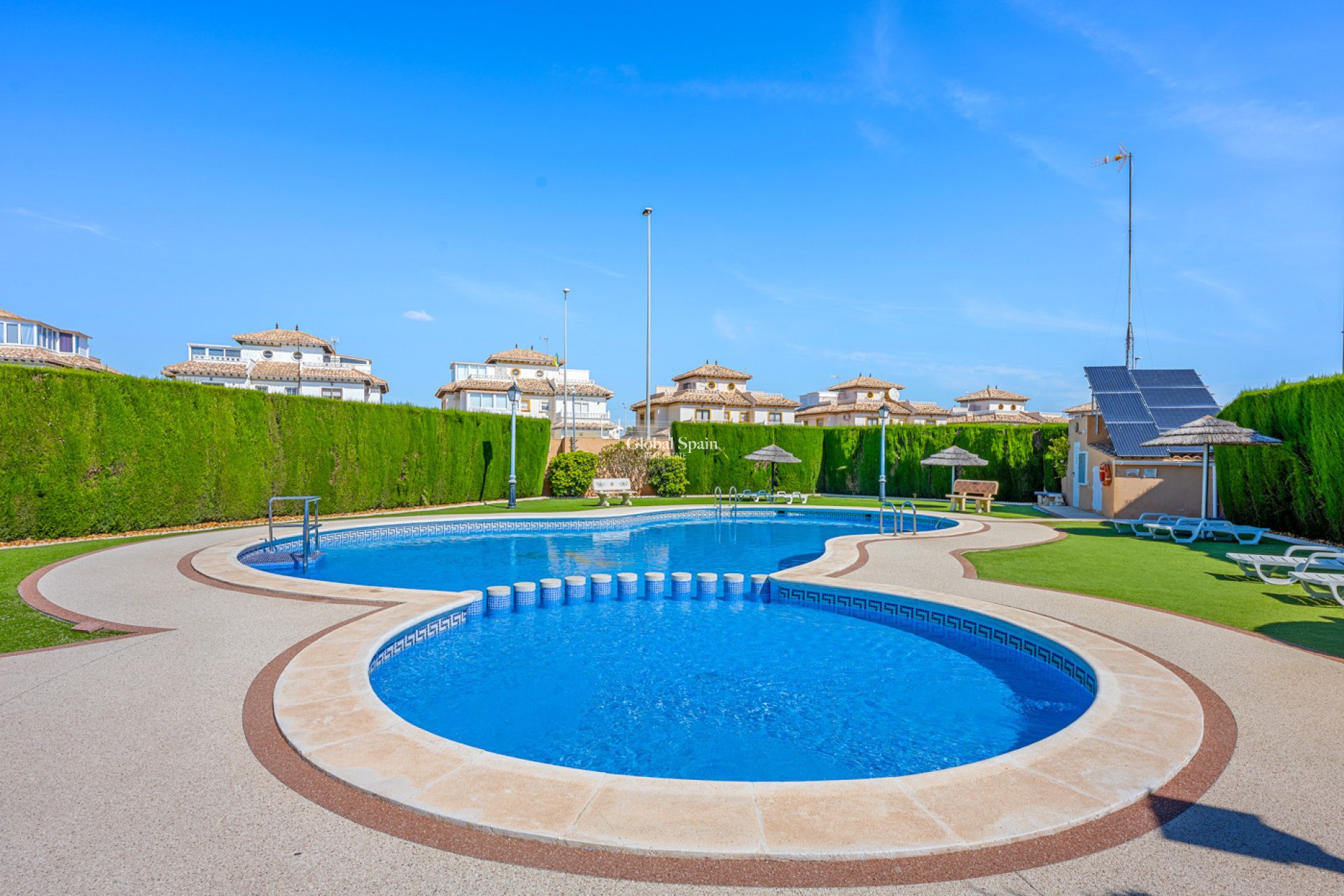 Wiederverkauf - HAUS -
CABO ROIG - Costa Blanca