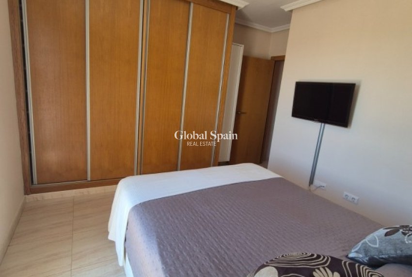 Wiederverkauf - HAUS -
CABO ROIG - Costa Blanca