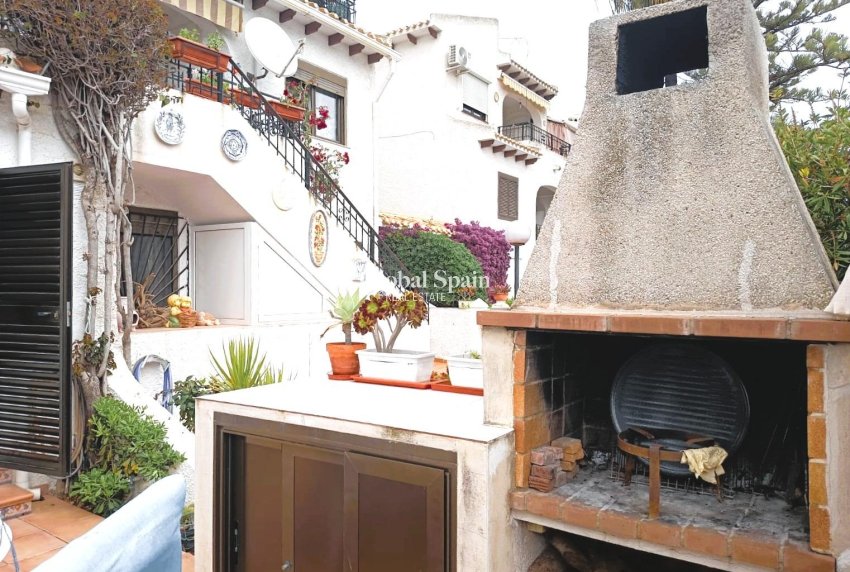 Wiederverkauf - HAUS -
CABO ROIG - Costa Blanca