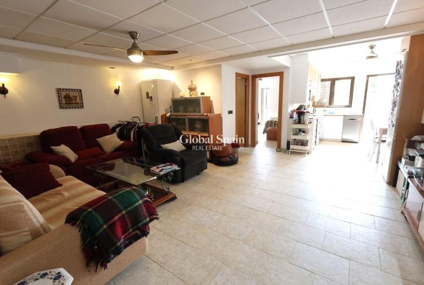 Wiederverkauf - HAUS -
CABO ROIG - Costa Blanca