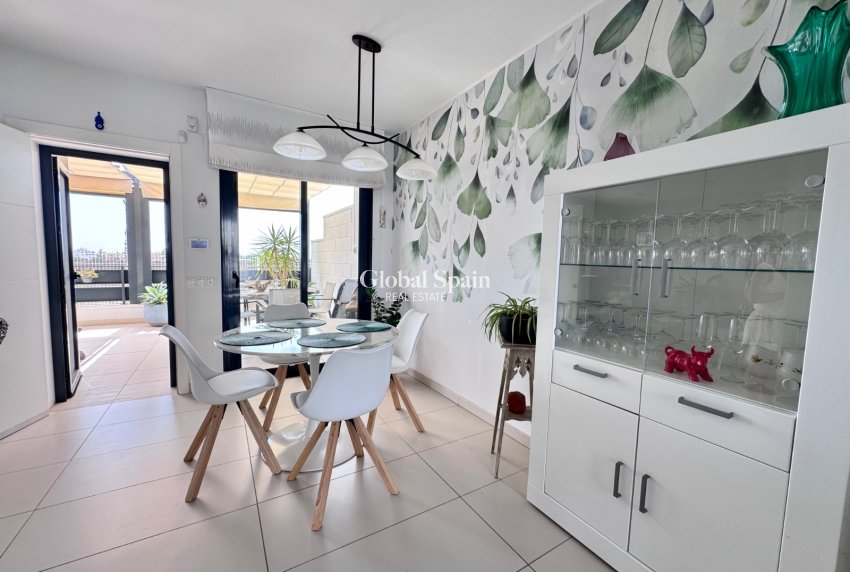 Wiederverkauf - HAUS -
CABO ROIG - Costa Blanca