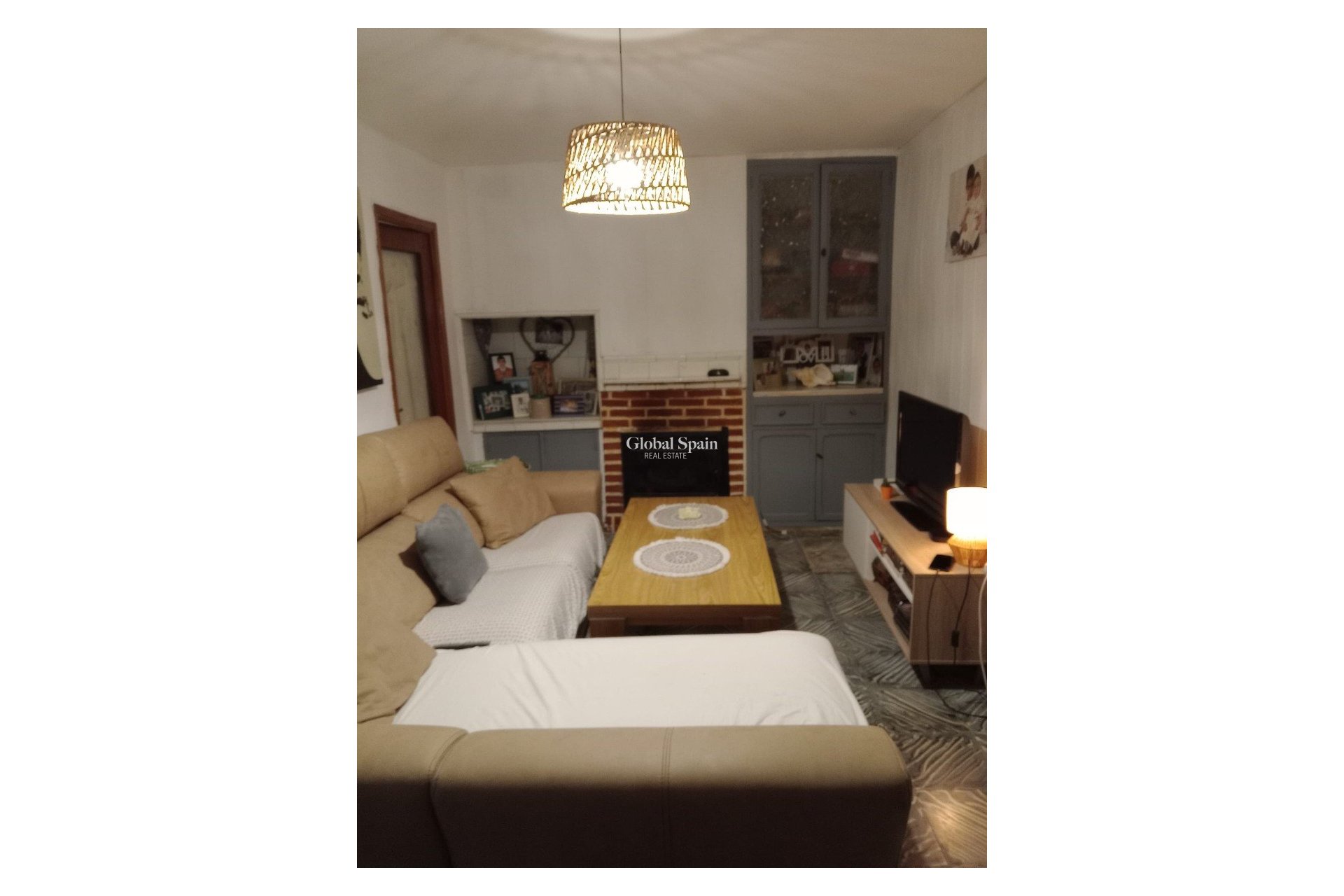 Wiederverkauf - HAUS -
CALLOSA D'EN SARRIÀ - Callosa De Ensarrià