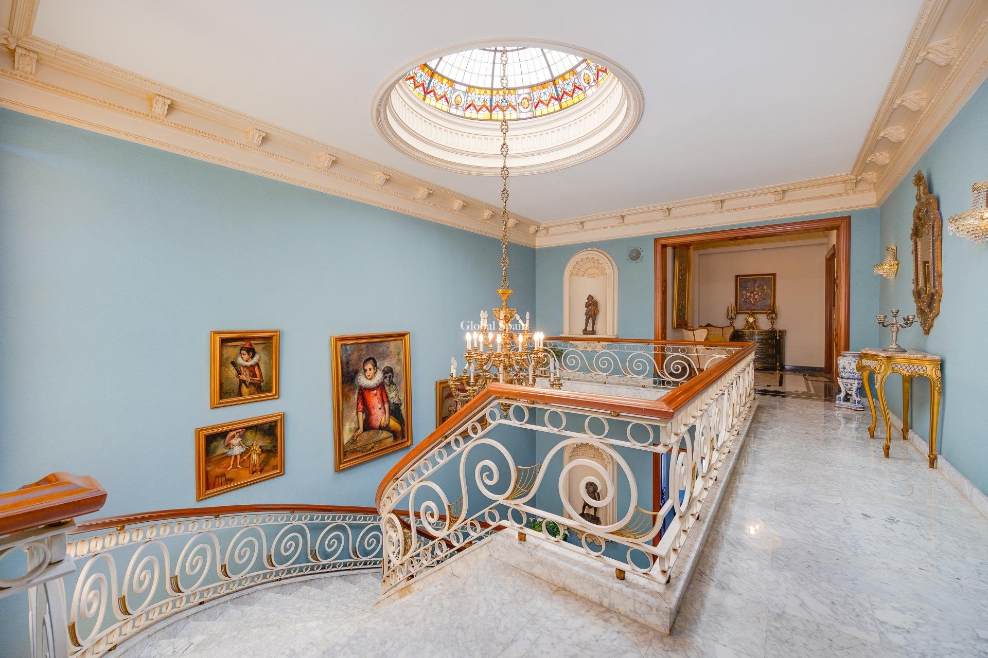 Wiederverkauf - HAUS -
CALLOSA DEL SEGURA - Comunidad Valenciana
