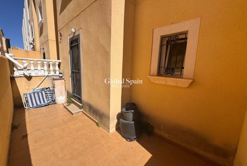 Wiederverkauf - HAUS -
CAMPOAMOR - Costa Blanca