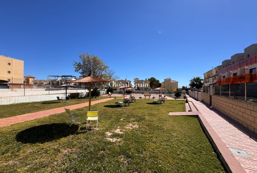 Wiederverkauf - HAUS -
CAMPOAMOR - Costa Blanca