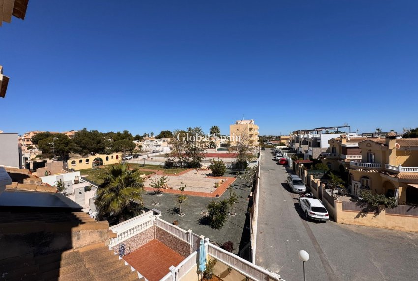 Wiederverkauf - HAUS -
CAMPOAMOR - Costa Blanca