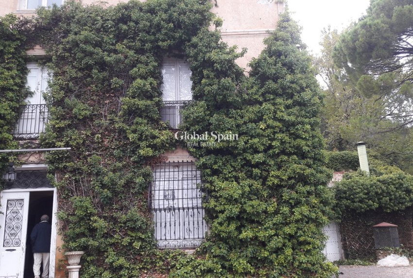 Wiederverkauf - HAUS -
CARAVACA DE LA CRUZ - Inland