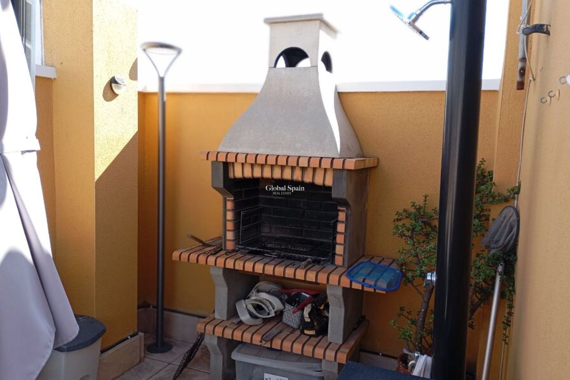 Wiederverkauf - HAUS -
CATRAL - Costa Blanca