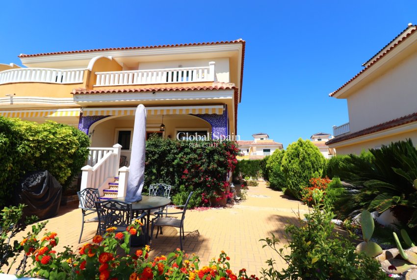 Wiederverkauf - HAUS -
Ciudad Quesada - Doña Pepa