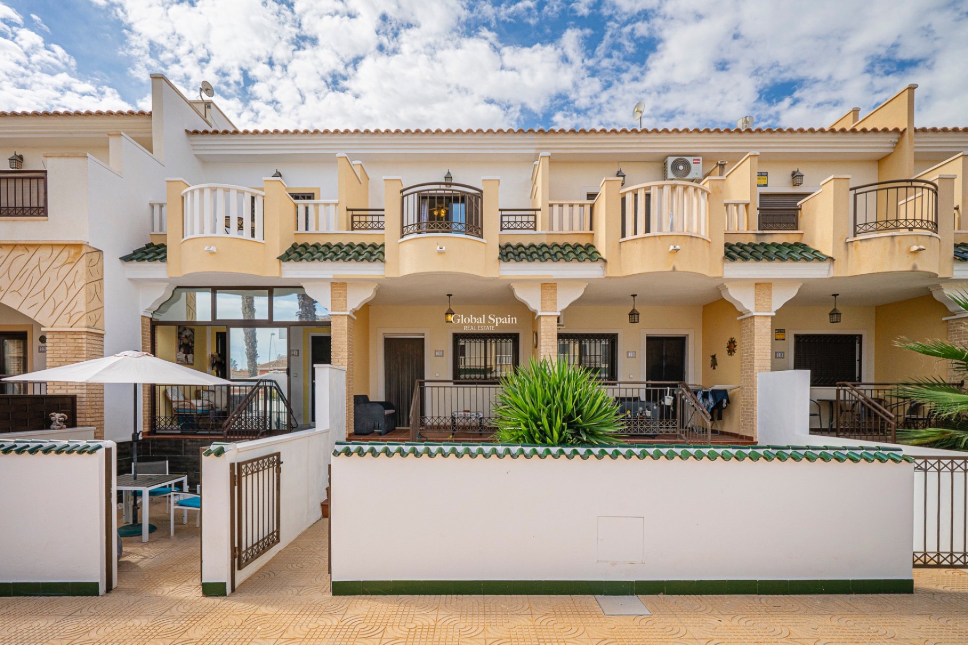 Wiederverkauf - HAUS -
CIUDAD QUESADA - Lo Marabú