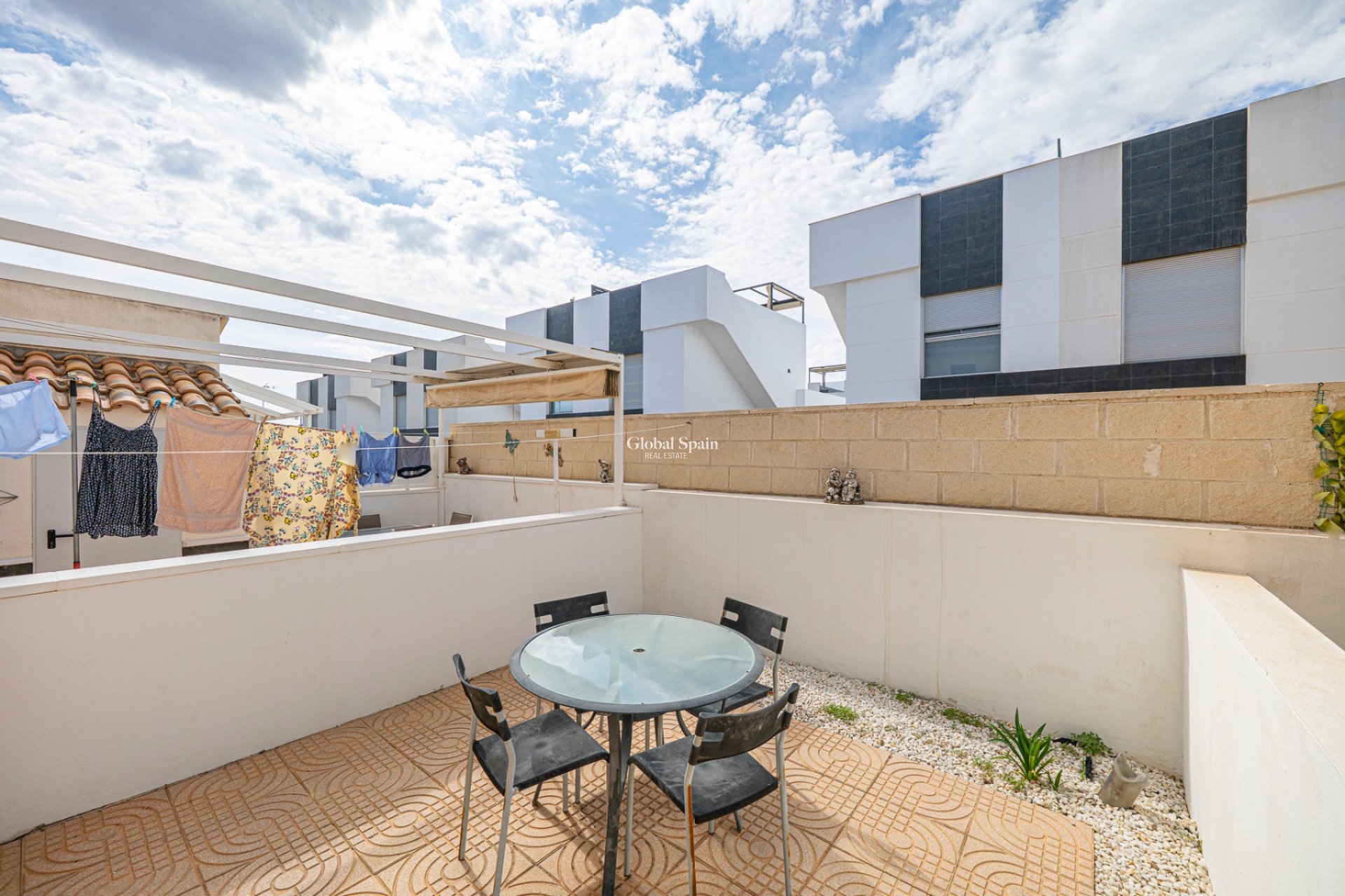 Wiederverkauf - HAUS -
CIUDAD QUESADA - Lo Marabú