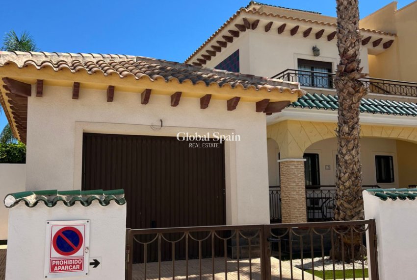 Wiederverkauf - HAUS -
CIUDAD QUESADA