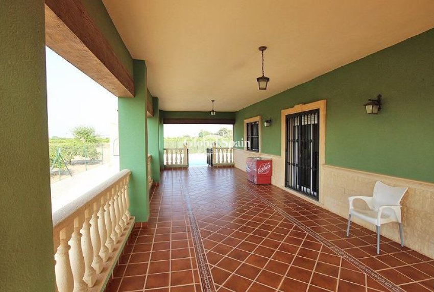 Wiederverkauf - HAUS -
DAYA NUEVA - Comunidad valenciana