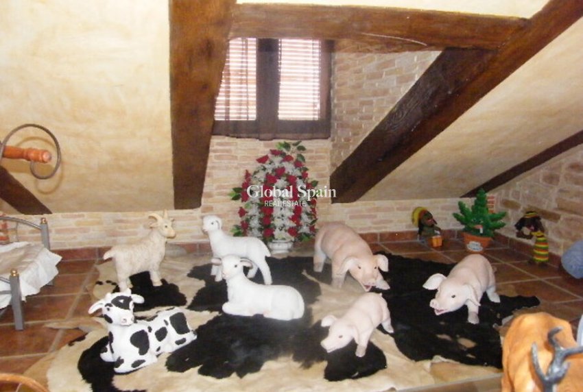 Wiederverkauf - HAUS -
DAYA NUEVA - Costa Blanca