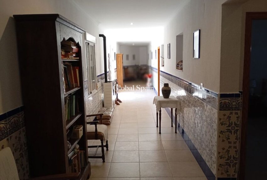 Wiederverkauf - HAUS -
DAYA NUEVA - Costa Blanca
