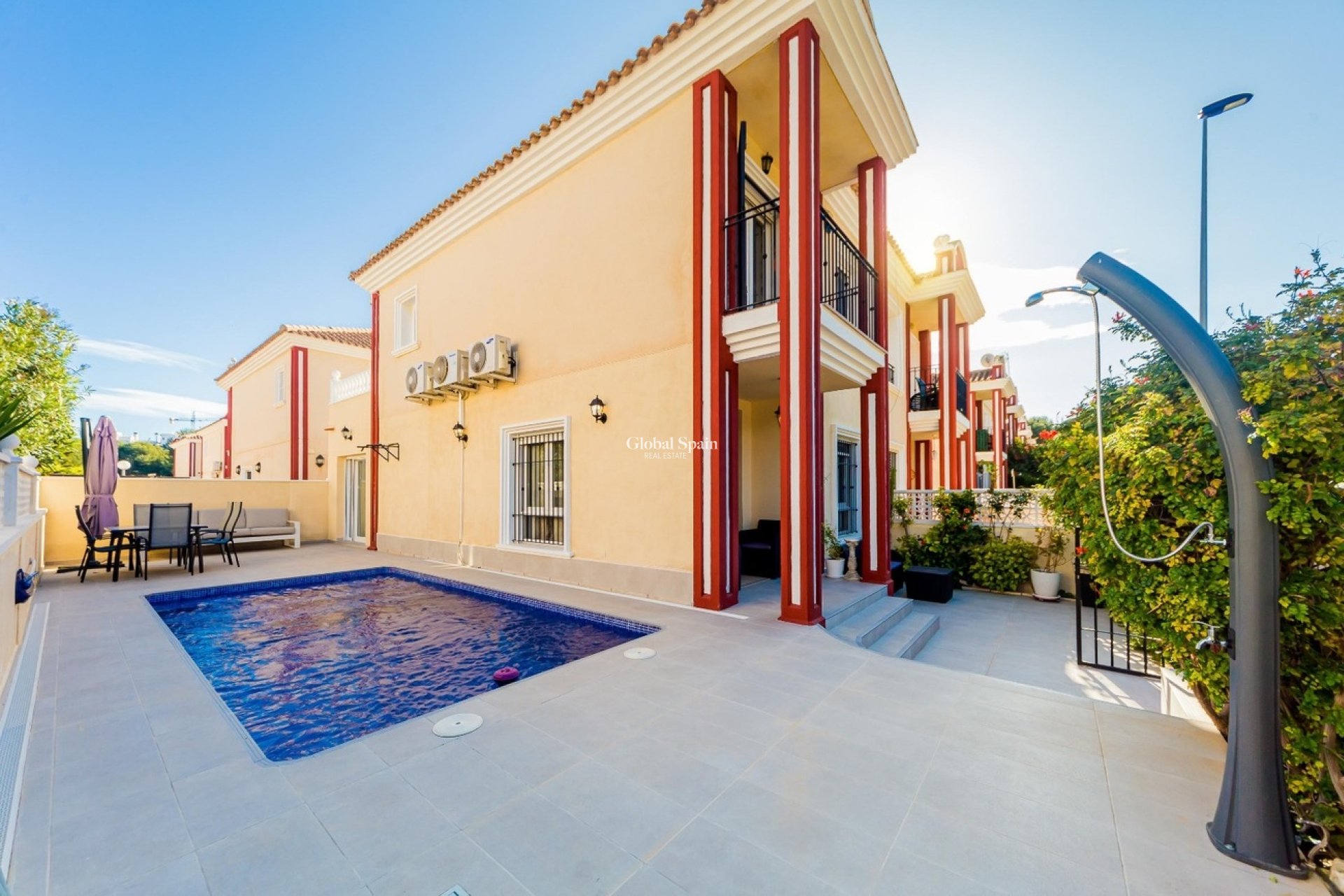 Wiederverkauf - HAUS -
DEHESA DE CAMPOAMOR - Costa Blanca