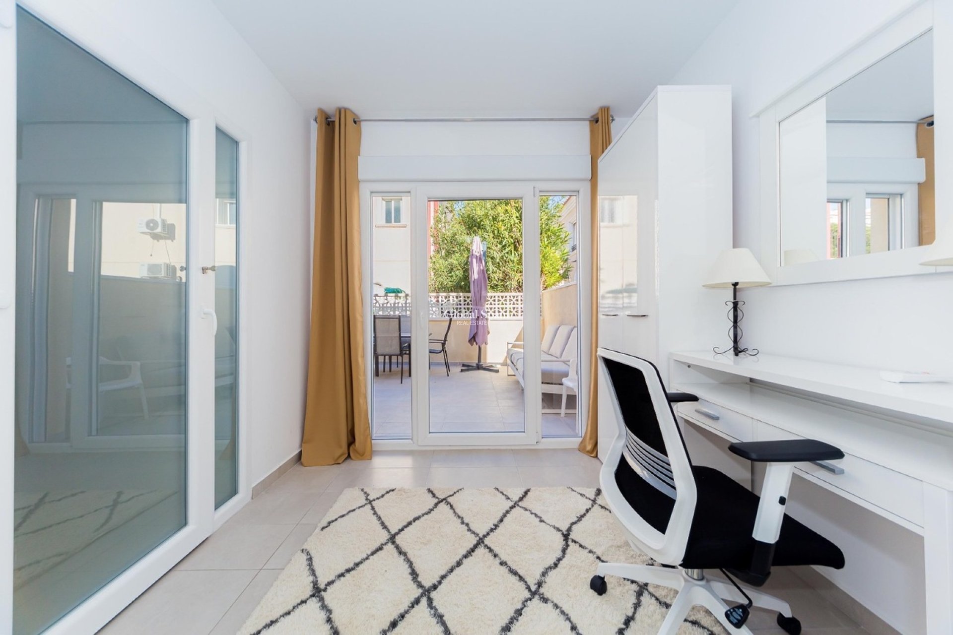 Wiederverkauf - HAUS -
DEHESA DE CAMPOAMOR - Costa Blanca