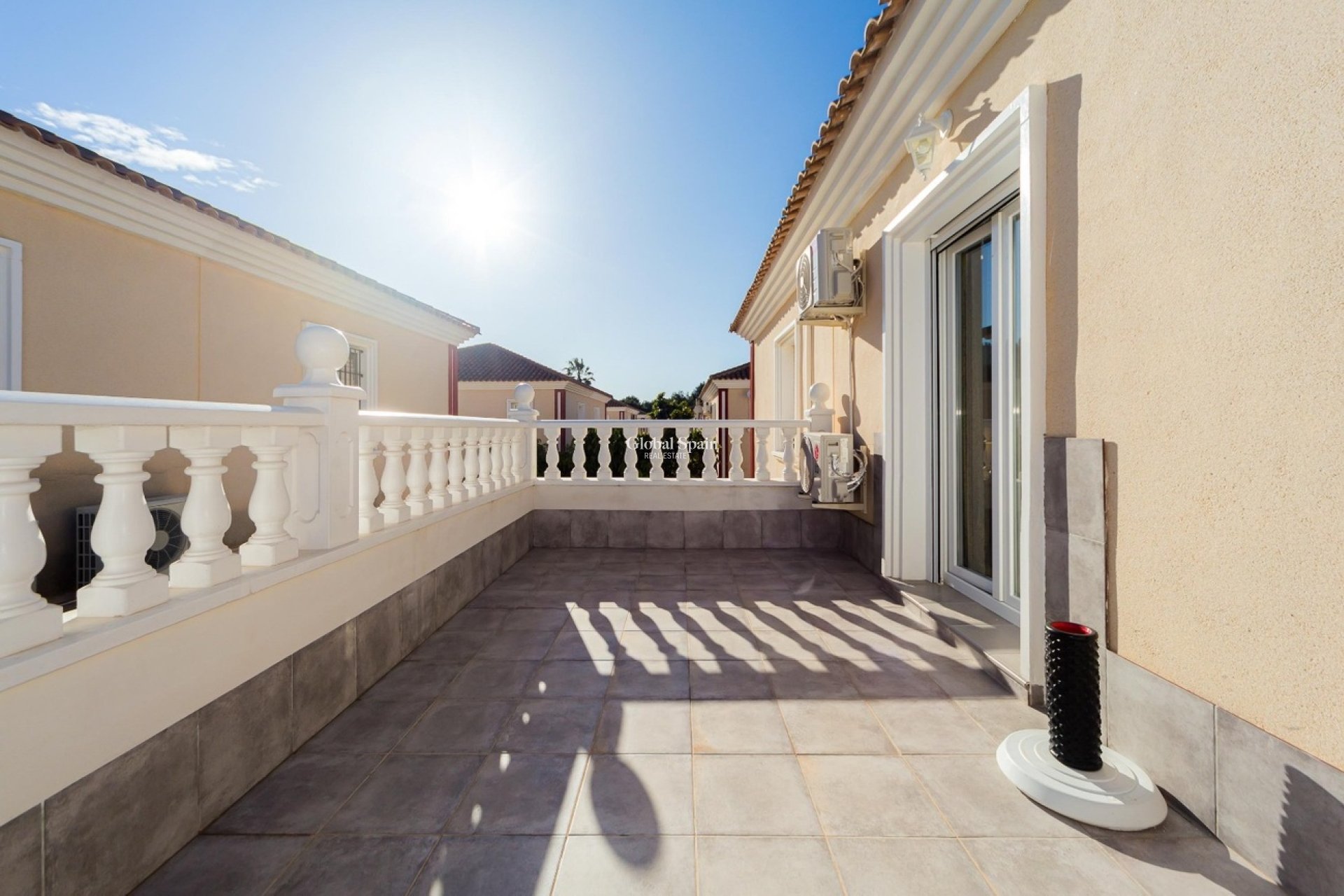 Wiederverkauf - HAUS -
DEHESA DE CAMPOAMOR - Costa Blanca