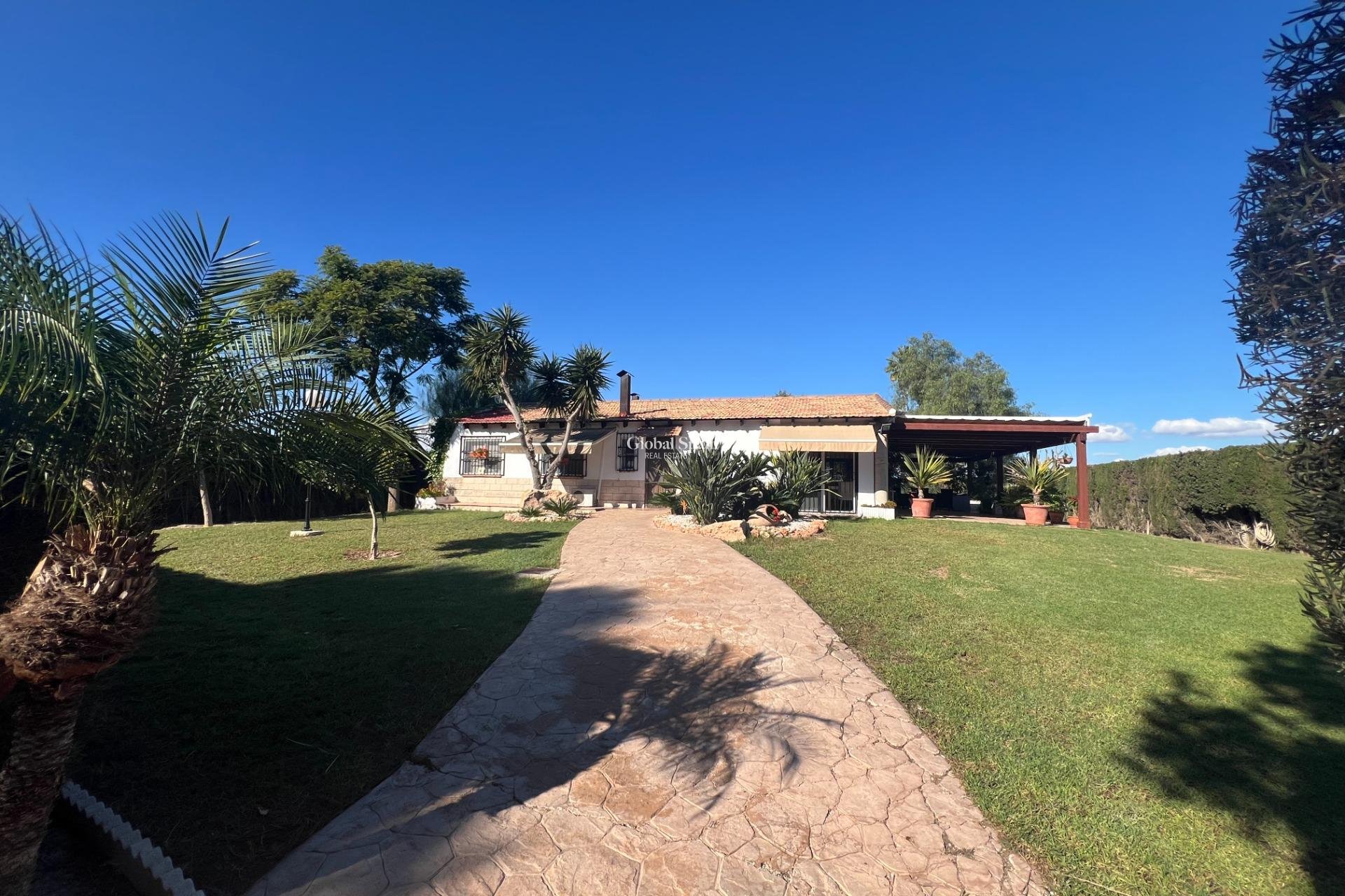 Wiederverkauf - HAUS -
DOLORES - Comunidad Valenciana