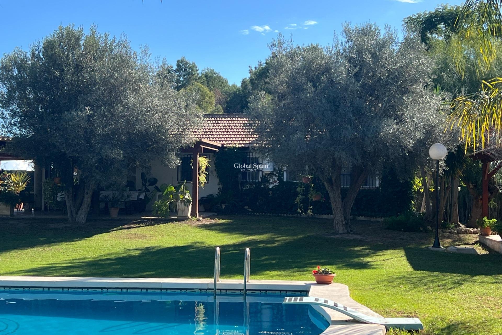 Wiederverkauf - HAUS -
DOLORES - Comunidad Valenciana