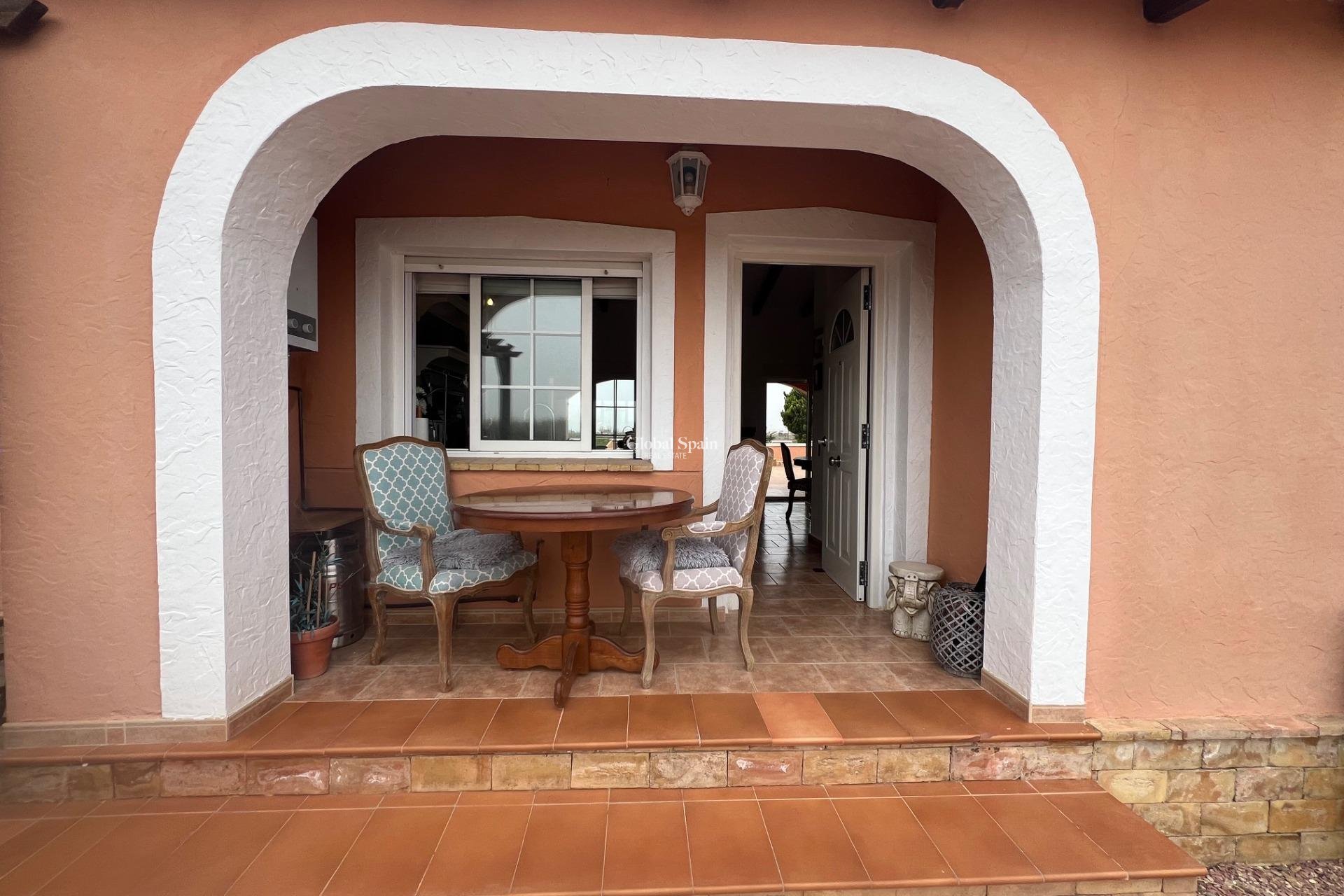 Wiederverkauf - HAUS -
DOLORES - Comunidad Valenciana