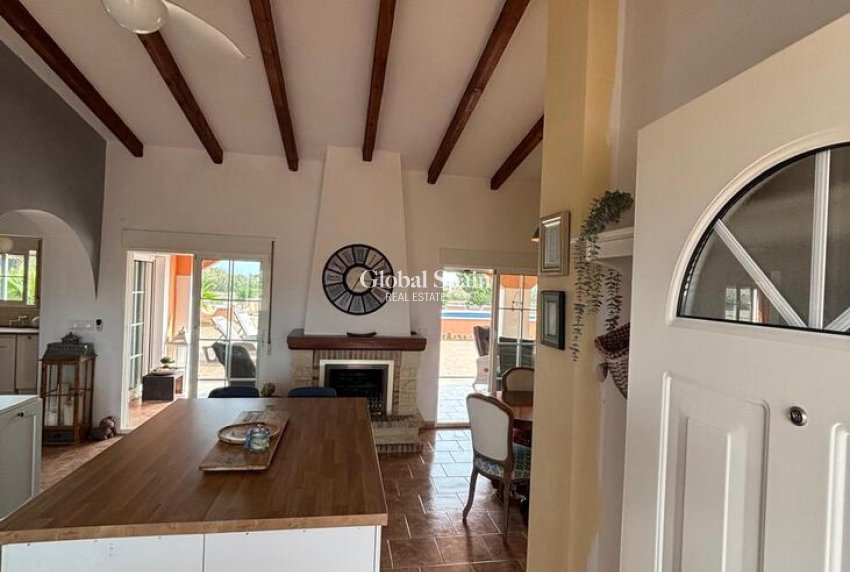 Wiederverkauf - HAUS -
DOLORES - Costa Blanca