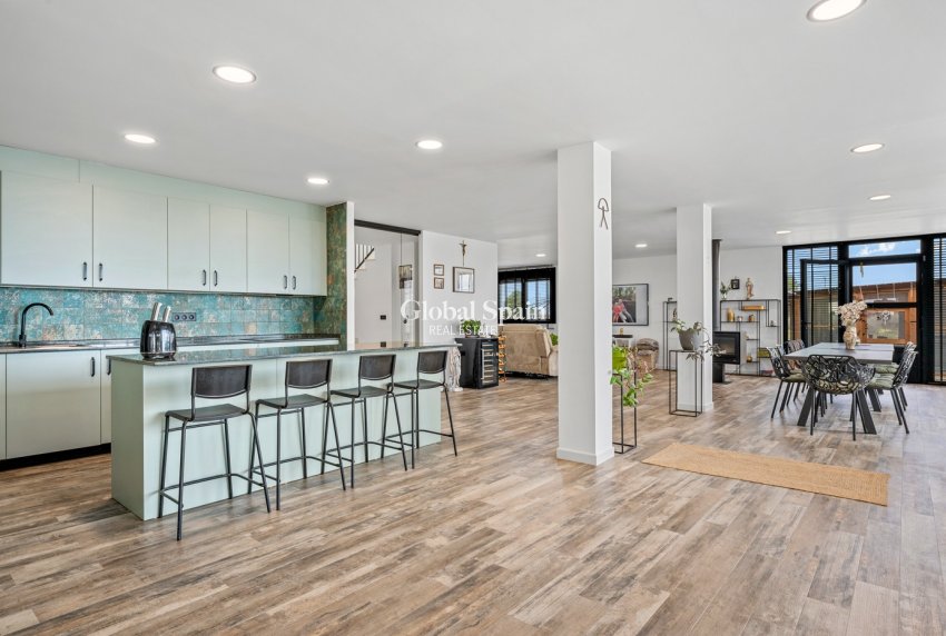 Wiederverkauf - HAUS -
EL ESPARRAGAL - Inland