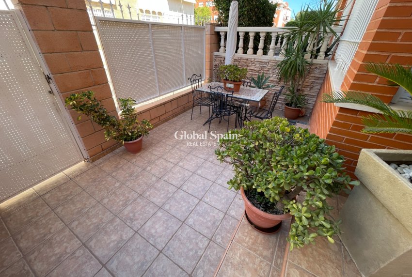 Wiederverkauf - HAUS -
ELCHE - Costa Blanca