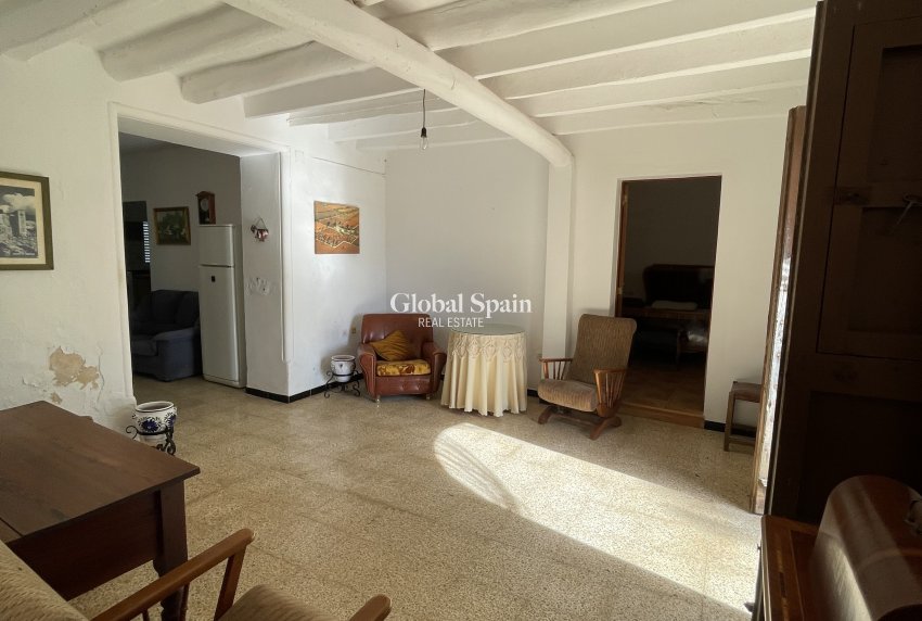 Wiederverkauf - HAUS -
Felanitx - optional location detail