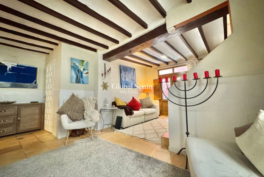 Wiederverkauf - HAUS -
FINESTRAT - Costa Blanca