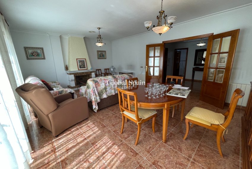 Wiederverkauf - HAUS -
FORMENTERA DEL SEGURA - Costa Blanca
