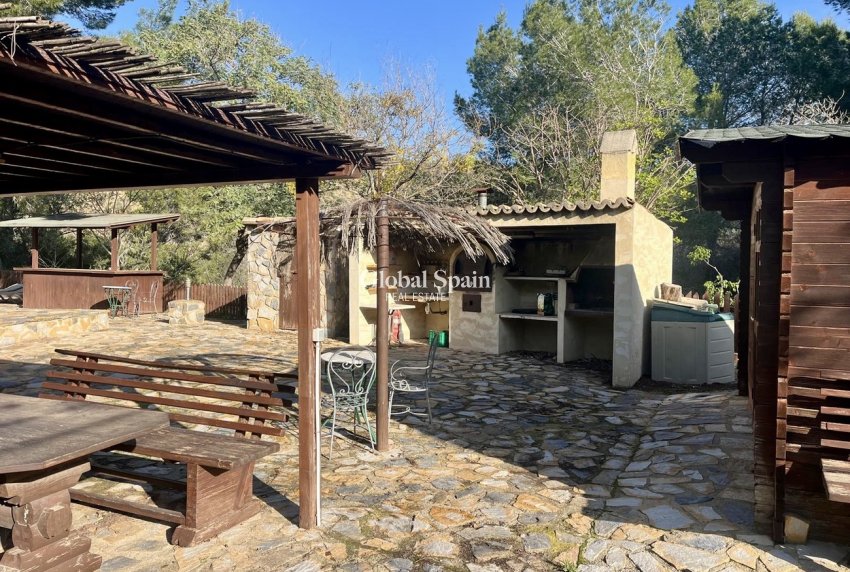 Wiederverkauf - HAUS -
GEA Y TRUYOLS - Sierra de Columbares Natural Park