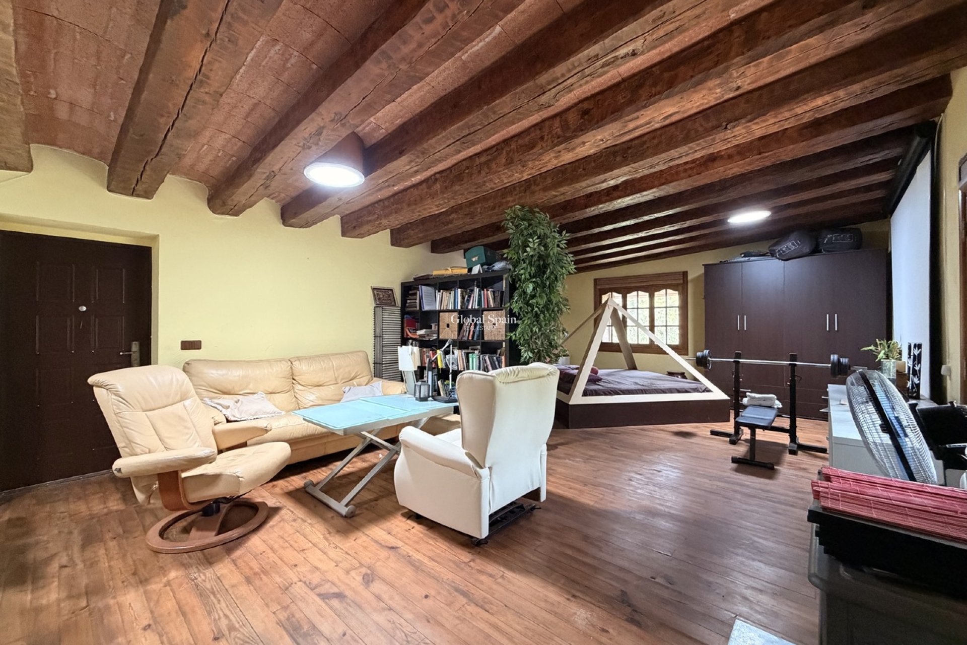Wiederverkauf - HAUS -
GEA Y TRUYOLS - Sierra de Columbares Natural Park