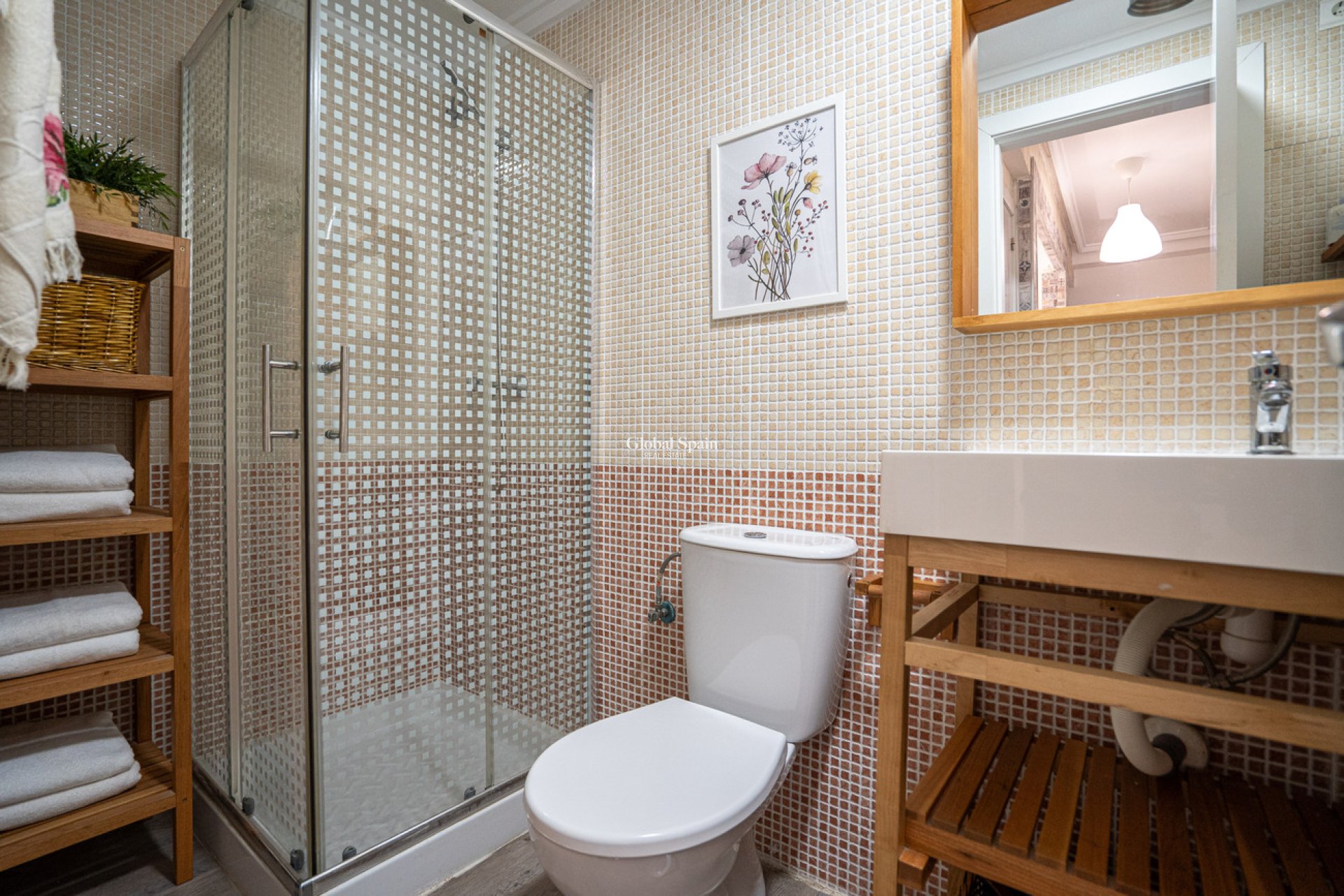 Wiederverkauf - HAUS -
GRAN ALACANT - Costa Blanca