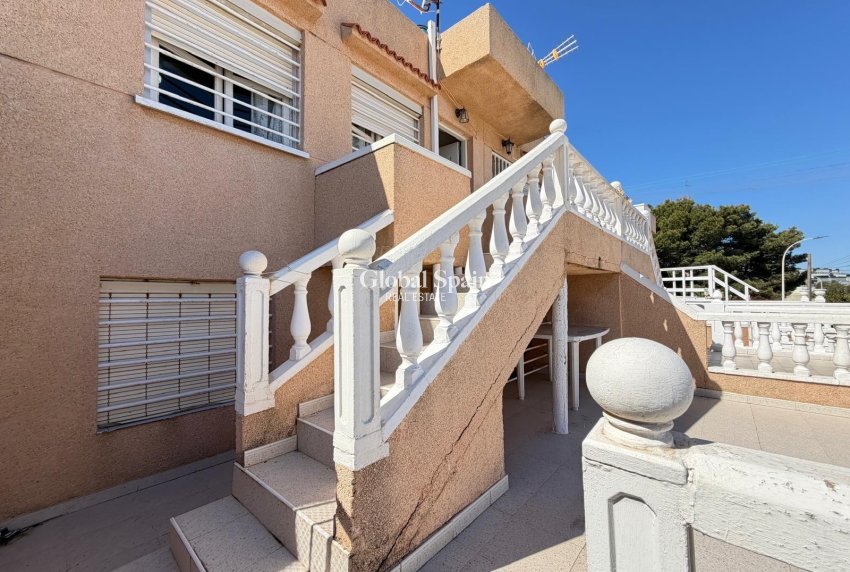 Wiederverkauf - HAUS -
GRAN ALACANT - Monte Y Mar Alto