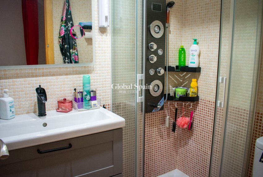 Wiederverkauf - HAUS -
GRAN ALACANT