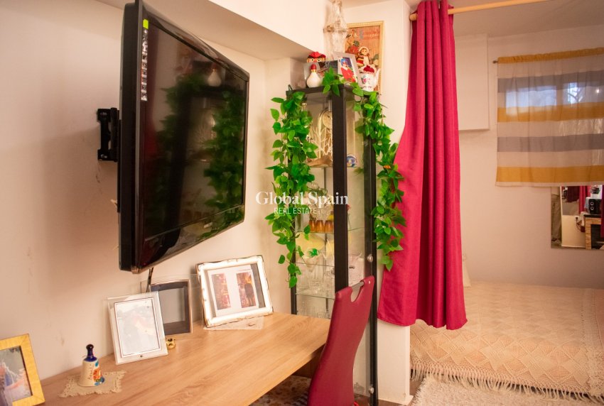 Wiederverkauf - HAUS -
GRAN ALACANT