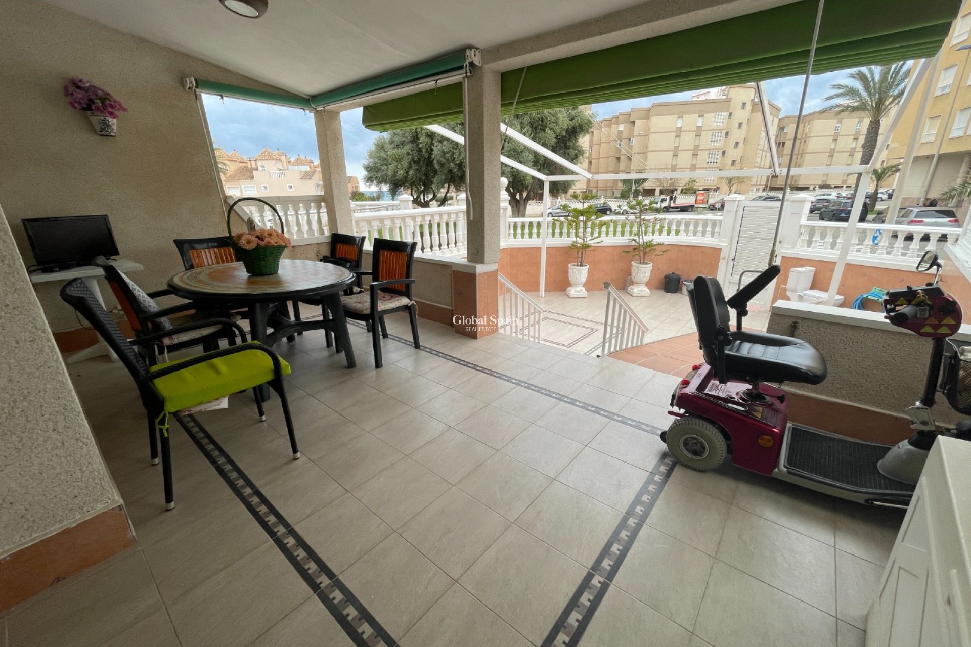 Wiederverkauf - HAUS -
GUARDAMAR DEL SEGURA - Costa Blanca