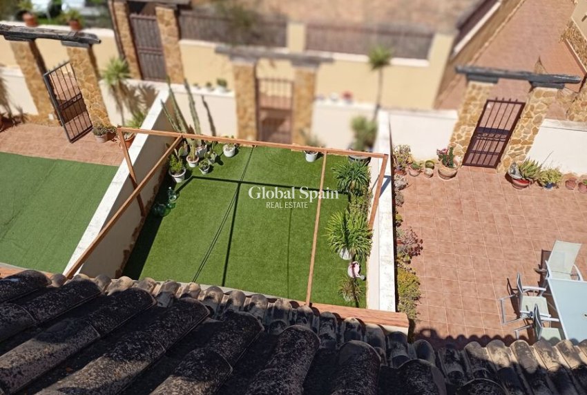Wiederverkauf - HAUS -
GUARDAMAR DEL SEGURA - Costa Blanca