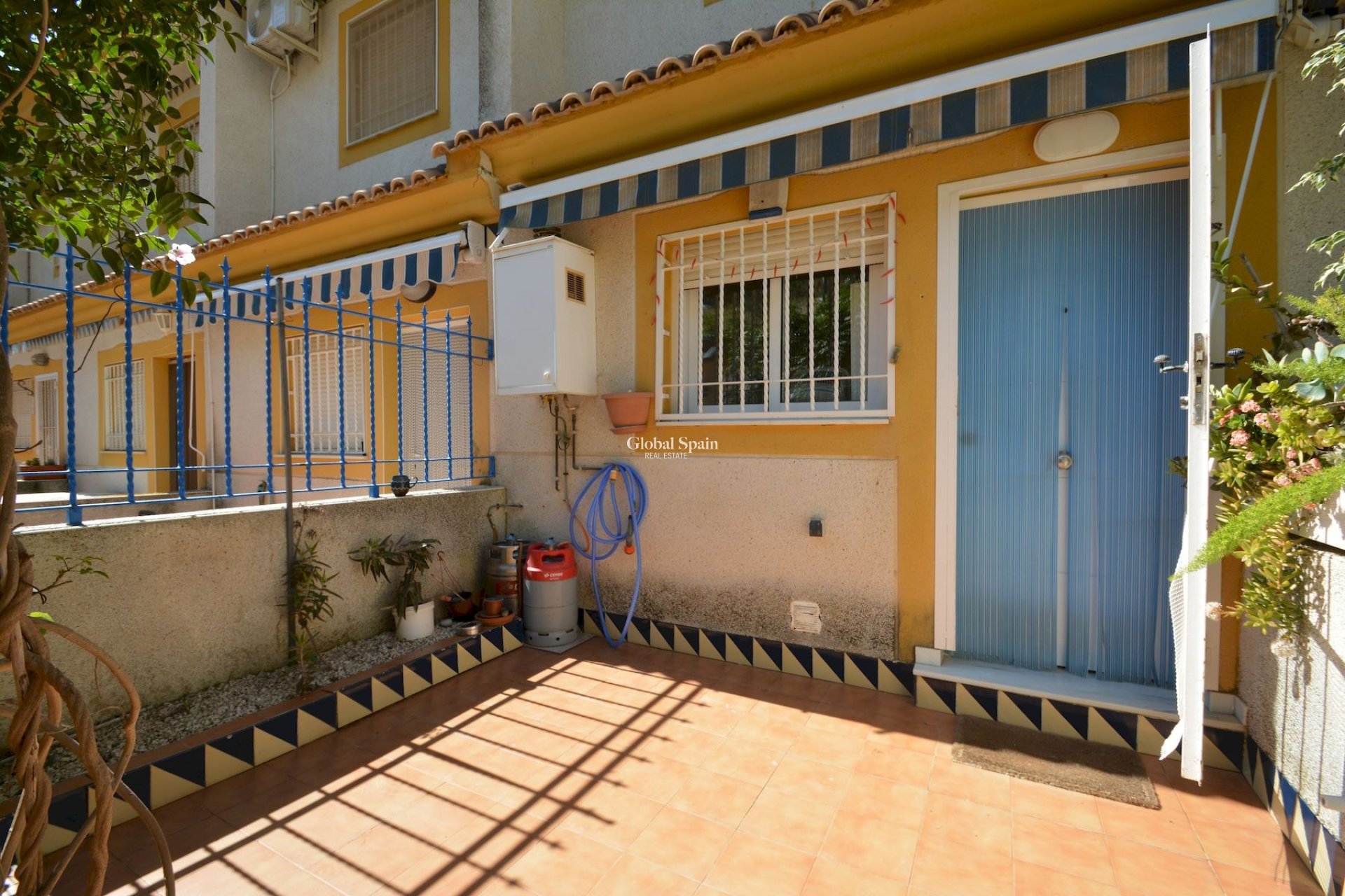 Wiederverkauf - HAUS -
GUARDAMAR DEL SEGURA - Costa Blanca