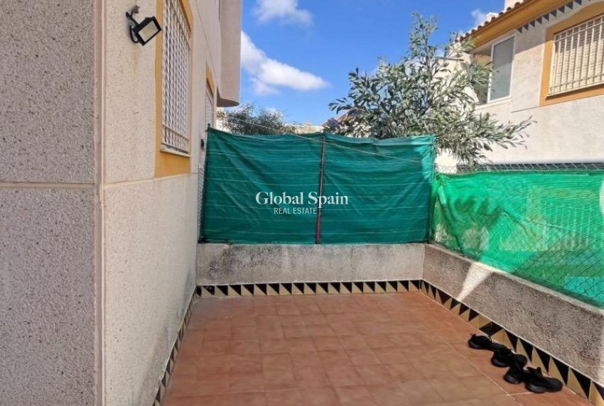 Wiederverkauf - HAUS -
GUARDAMAR DEL SEGURA - El Edén - Los Estaños