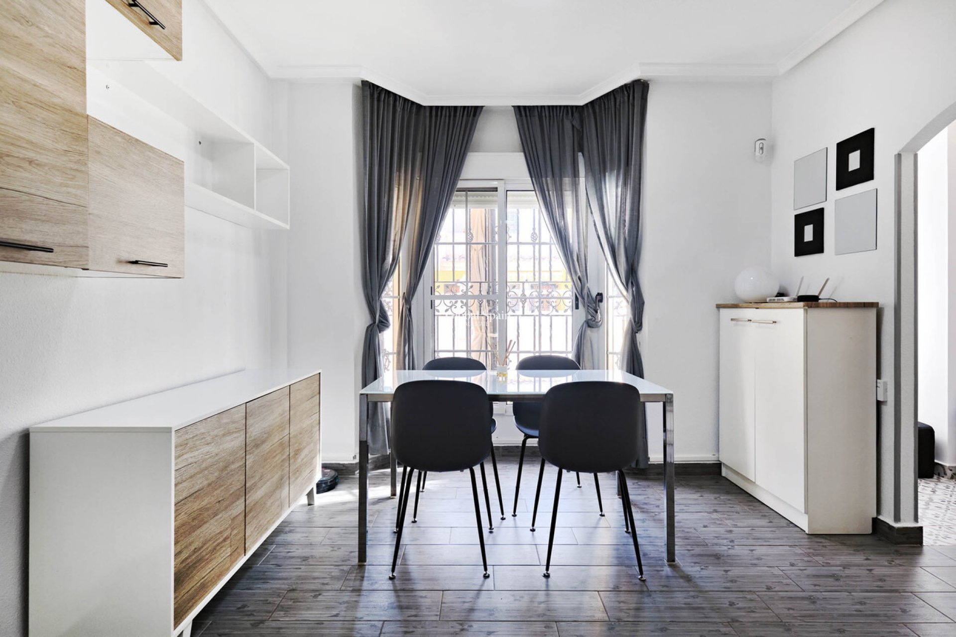 Wiederverkauf - HAUS -
GUARDAMAR DEL SEGURA - EL RASO