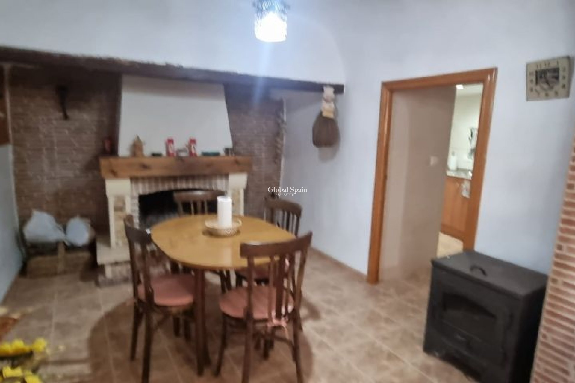 Wiederverkauf - HAUS -
HONDÓN DE LAS NIEVES - Inland