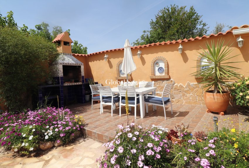 Wiederverkauf - HAUS -
HONDÓN DE LAS NIEVES - Inland