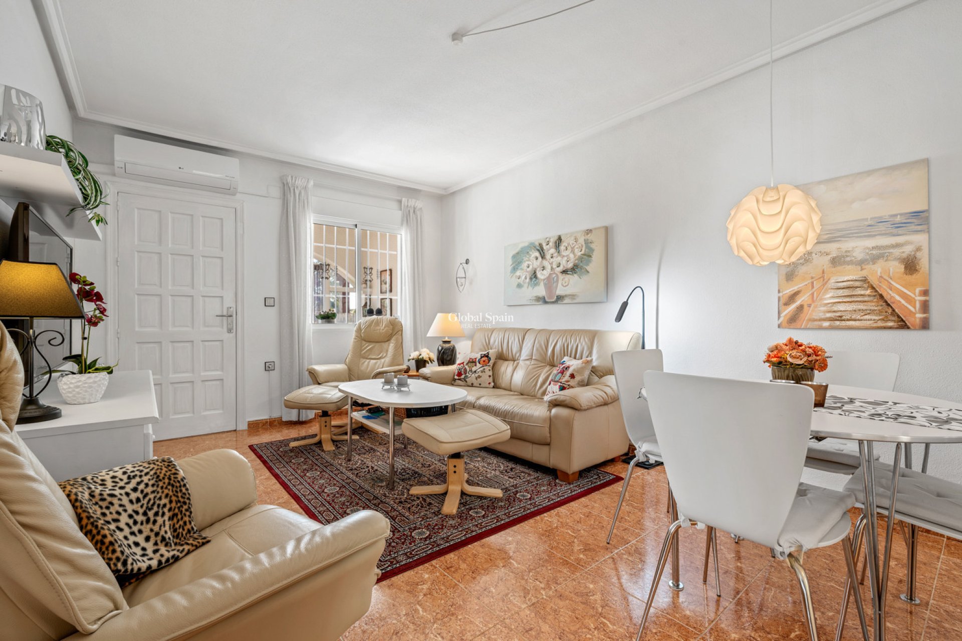 Wiederverkauf - HAUS -
LA MARINA - Costa Blanca