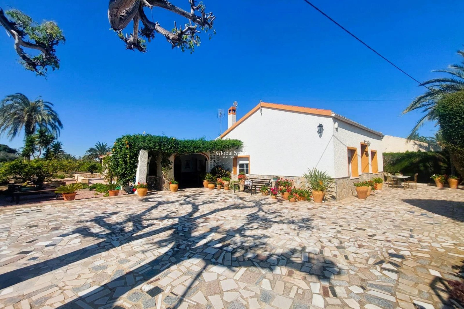 Wiederverkauf - HAUS -
LA MARINA - Costa Blanca